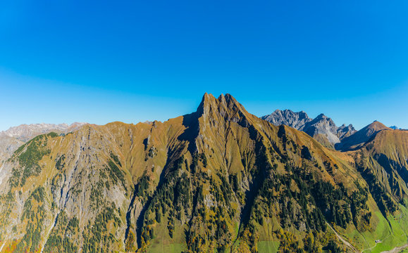 Germany, Bavaria, Allgaeu Alps, Panoramic view from Kegelkopf to Hoefats
