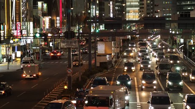 大阪 夜の梅田新道交差点 国道2号線