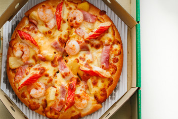 Hawaiian Pizza very yummy.