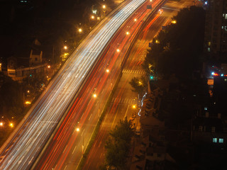 road in the night 