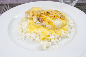 filet de julienne, sauce beurre blanc et riz