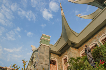 Fototapeta na wymiar ベトナム　ホーチミン　教会 