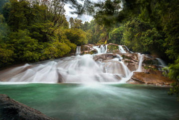 Cascada Toboganes en Cochamó, Chile