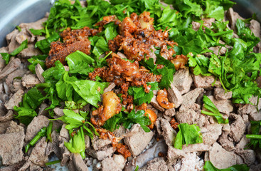 cooking of pork liver pig slice with celery vegetable and deep fried garlic