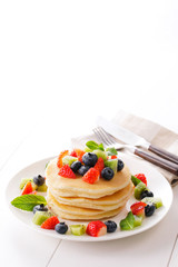 フルーツパンケーキ　Fruit pancake