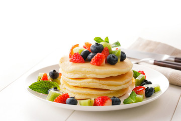 フルーツパンケーキ　Fruit pancake