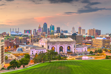 Kansas City, Missouri, USA downtown skyline with Union Station