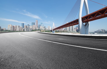 Fototapeta premium The expressway and the modern city skyline are in Chongqing, China.