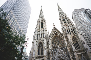 Fototapeta na wymiar St Patrick's Cathedral in New York.