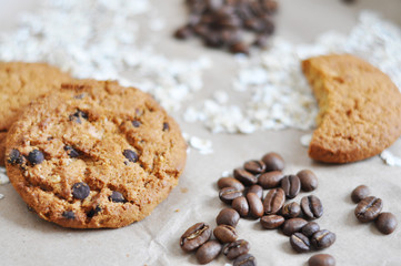 chocolate chip cookies with coffee grains and oats
