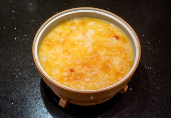 papaya and clam porridge，Nutritious breakfast