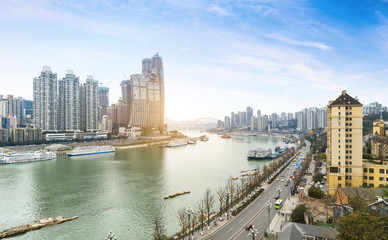 Obraz premium Yangtze River Riverside Highway and Modern Urban Architecture in Chongqing, China