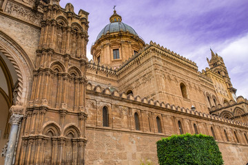 Fototapeta na wymiar beautiful Duomo, medieval Cathedral of Palermo in Sicily