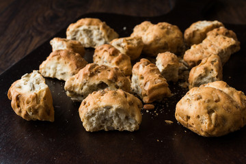 Turkish Style Crispy Crunchy Gevrek Galeta with Kernel / Sunflower Seeds / Cantucci