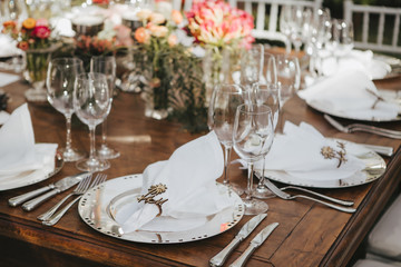 elegant table setting