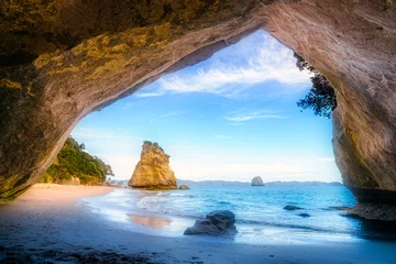 Plexiglas foto achterwand uitzicht vanuit de grot bij Cathedral Cove, Coromandel, Nieuw-Zeeland 50 © Christian B.