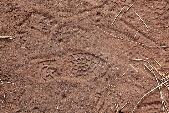 Footsteps on ground - pattern people marks