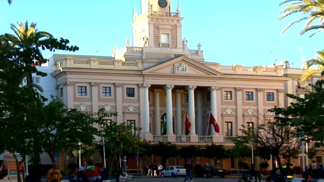 Cadiz Cathedral Plaza Morning-zoom