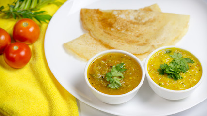 Dosa with sambar and chutney