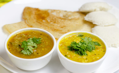 Dosa with sambar and chutney