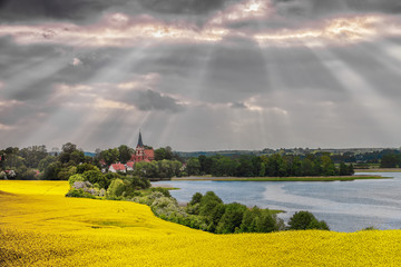 kolory wiosny na Warmii i Mazurach w północno-wschodniej Polsce