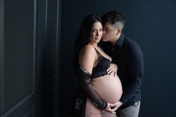 Couple pregnant wife