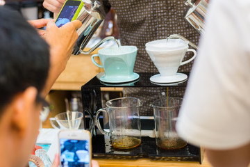Barista hand drip Coffee making Brewing filter Bar Cafe