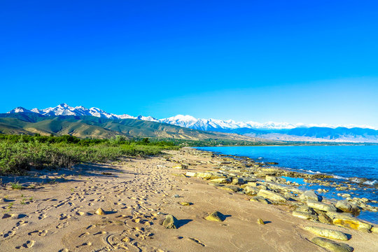 Issyk Kul Lake 02