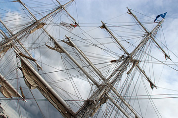 Un voilier trois-mâts (le Belem) à Nantes (France) © frdric