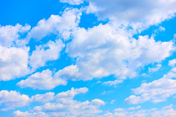 Obraz na płótnie Canvas Blue summer sky with clouds