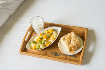 breakfast with fruit and cake