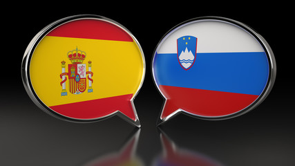 Obraz premium Spain and Slovenia flags with Speech Bubbles. 3D illustration