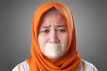 Muslim Lady Crying with Mouth Clossed, Banned for Talking