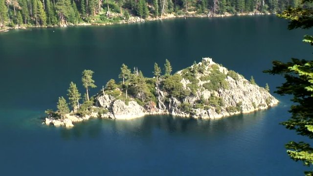 Lake Island-overhead-zoom