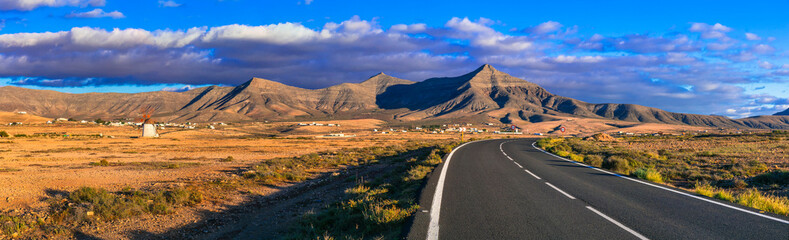 Spectacular scenery of volcanic Fuerteventura. beautiful nature landscape of Canary islands