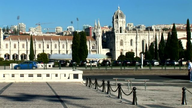 Jer&oacute;nimos Monastery across Highway-xws