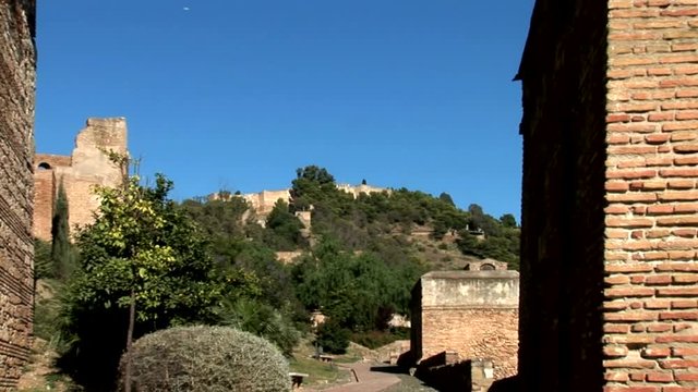 Gibralfaro Castle from Alcazaba-xws-zooms