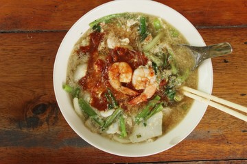 Sukiyaki seafood with mix vegetables is delicious