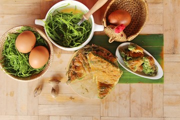Fried acacia pennata omelette at street food