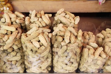 Boiled peanuts is delicious at street food