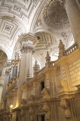Obraz premium en eli nterior de la catedral