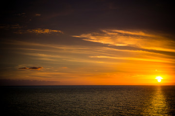 Fototapeta premium Sunset over the ocean