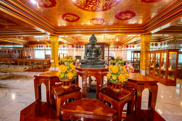 Fototapeta na wymiar Wat Paknam Bhasicharoen Temple in Bangkok, Thailand