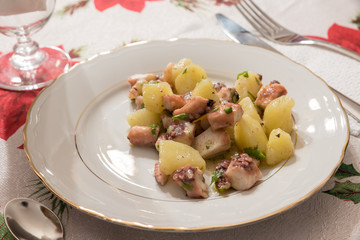 Octopus with potatoes