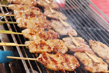 Roasted pork is delicious at street food