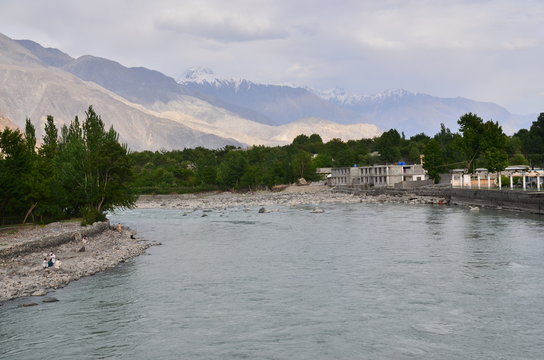 「Gilgit」の画像 6,434 件の Stock 写真、ベクターおよびビデオ Adobe Stock