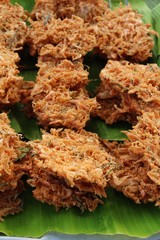 Fried shrimp is delicious at street food