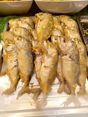 Fried mackerel at Thai food shop 