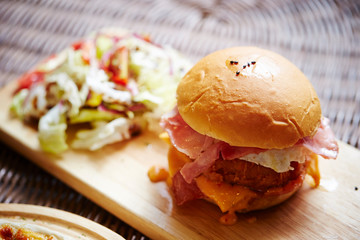 Mini burger with salad 