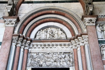 architectural decoration of the Cathedral of St. Martin